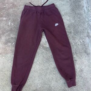 Nike jogger sweatpants